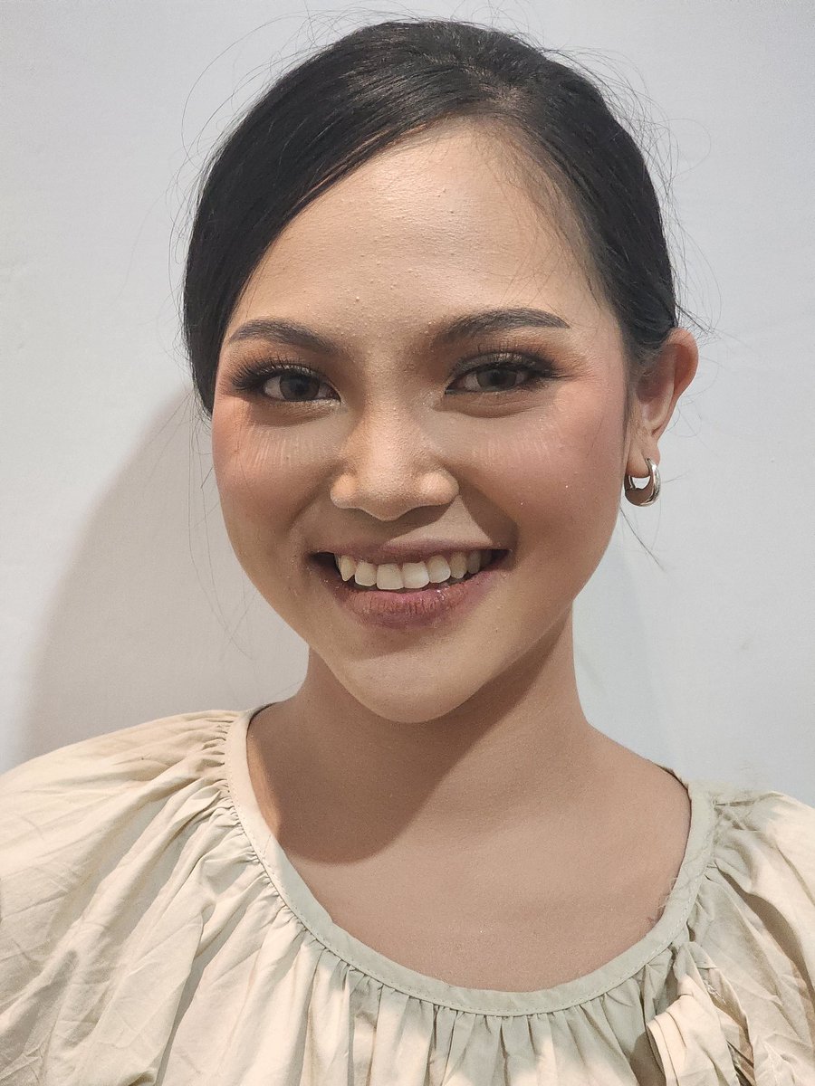 cak_sugenk's tweet photo. Tasya Putri Amanda, Putri Indonesia Bengkulu 2025 hanya memberi saya 46 hari untuk memperbaiki senyumnya sebelum dia berangkat karantina dalam gelaran Putri Indonesia 2025. 

Iya benar cuma 46 hari.

🦷 #doktergigimalang https://t.co/iujqUk0IjH