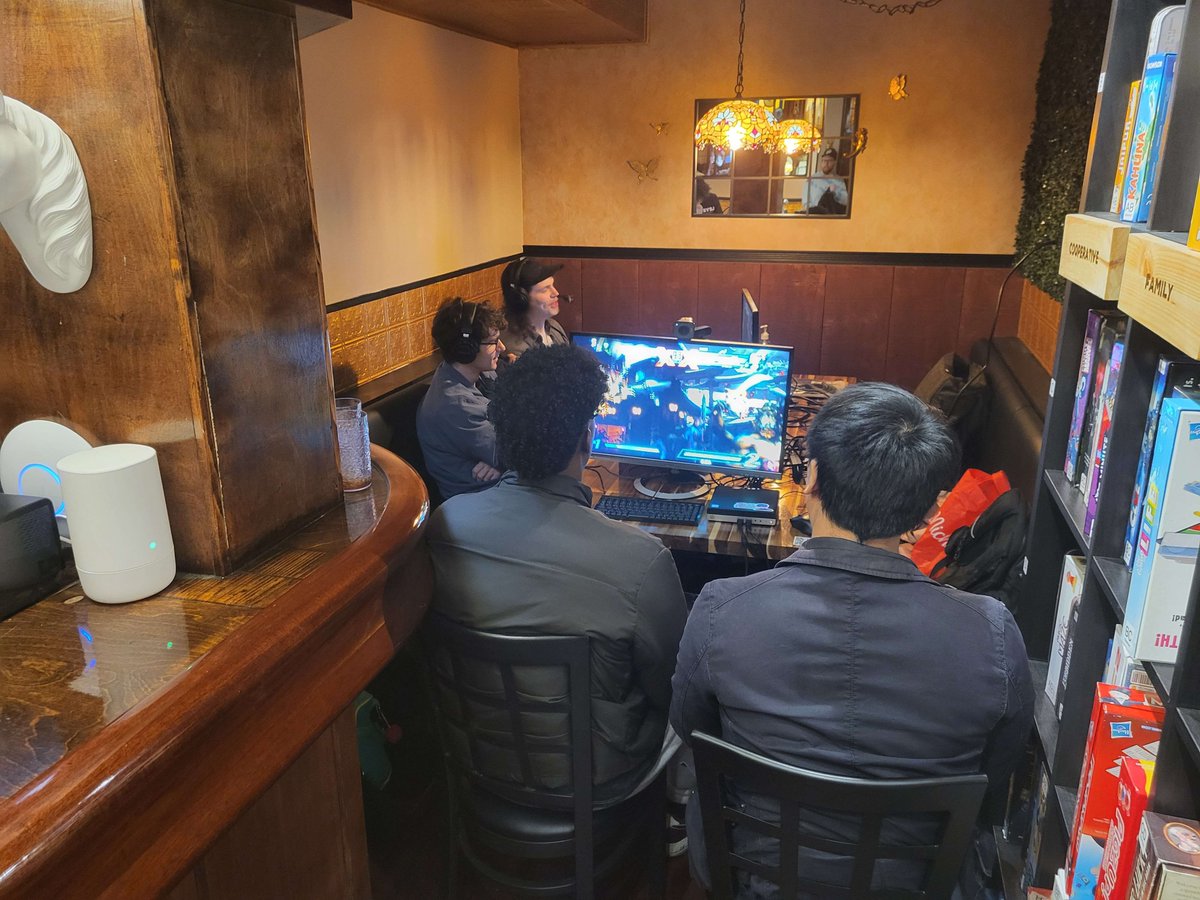 DowntownRumble's tweet photo. Thanks to everyone coming out for locals this Tuesday! The night was a sight to behold with 11 oscar winning mixups seen, and deservedly so for it was the Return of the King 👑 

See you all next week 🐺 

🥇 @piglouxyz
🥈 @SoraNoMurakumo
🥉 @iRockTheVote https://t.co/jL3eZ2M6vH