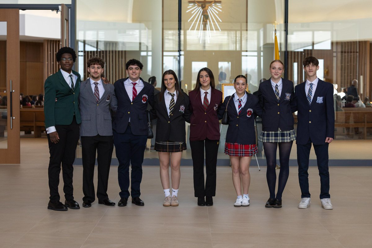 Today we celebrated our system-wide mass for our 2024-25 graduates. We look forward to continuing to celebrate their achievements over the next two months. Our future is bright ⭐️✨💫