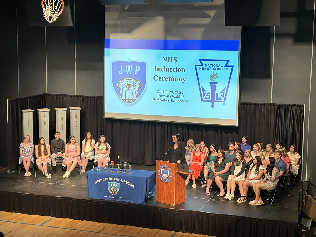 Tonight we honored and recognized our 6 new NHS Chapter members, reviewed all the great projects our members lead throughout the year and listened to an inspiring speech from our guest speaker, Mrs. Crocket!