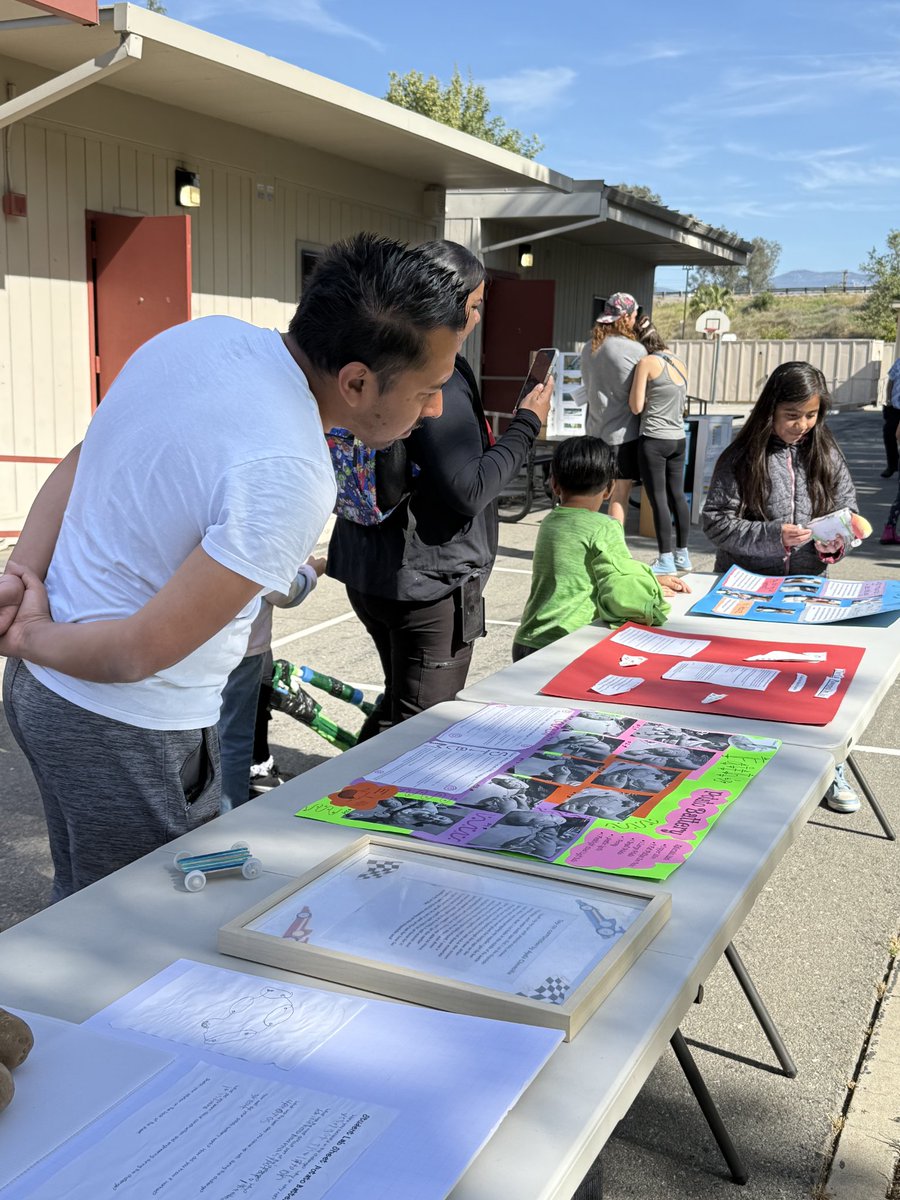 RUSDeAcademy's tweet photo. In case you missed it, eAcademy/RISE elementary students presented their projects for the Knowledge Fair on Monday, April 21.  The students were so proud of their research and work - they shined brightly as they were able to present projects to all the parents that came by! https://t.co/qgHSonpfIN