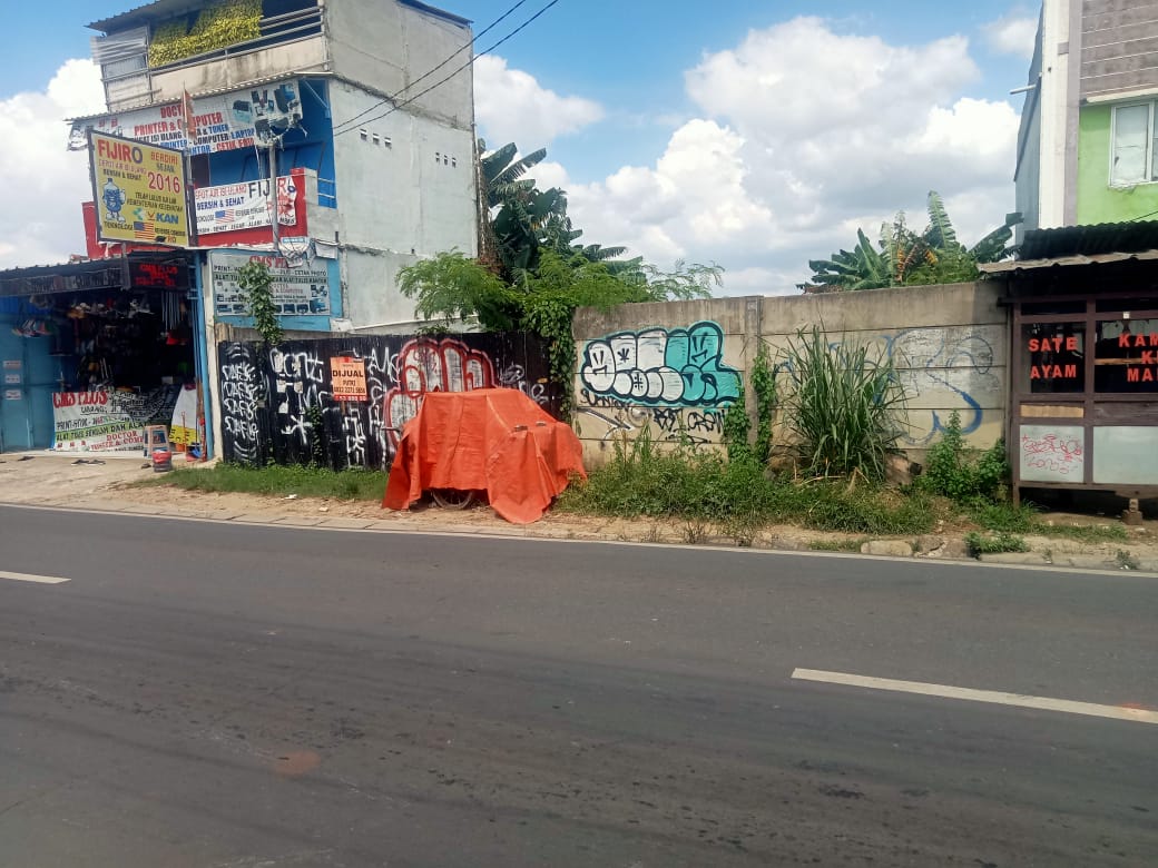terasiklan's tweet photo. @iklan Dijual/disewakan Tanah kosong di Jln. Raya Buaran BSD, lokasi 1,5 km dari pintu tol Bsd. 
Hadap Barat
Tidak Banjir
Zona Komersial dekat pergudangan Tekno BSD
Luas 7.468 m²
SHM
Harga jual Rp. 8 juta /m²
Harga sewa Rp. 650 juta/tahun.
Hubungi wa. 0896-52371562 https://t.co/uByFSy0xKe