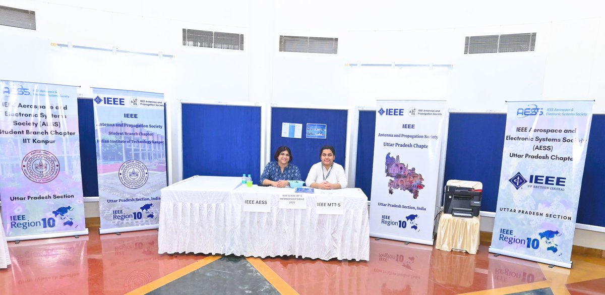 Prof_Raghvendra's tweet photo. A concurrent exhibition featured next-gen tools from Keysight Technologies, Agmatel India Pvt Ltd, Rohde &amp; Schwarz, and Anritsu, including D-band setups, VNAs, and spectrum analyzers. https://t.co/3Tuu0cVHou
