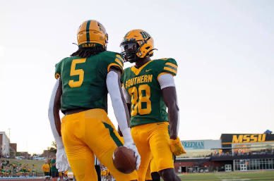 Harrison Carter (@hdcarter19) on Twitter photo #AGTG After a great conversation with Coach <a href="/JerodAlton/">Jerod Alton</a> I am blessed to receive an offer to The Missouri Southern University!! <a href="/Jalil_Johnson21/">Jalil Johnson</a> <a href="/BRANDONCHAVIS_/">Brandon Chavis</a> <a href="/CoachLanceDale1/">Coach Lance Dale</a> <a href="/zkelley1985/">Coach Zack Kelley</a> <a href="/Coach_BCarp/">T. Brandon Carpenter</a> <a href="/recruitingko/">Klein Oak High School Football Recruiting</a> #AGTG After a great conversation with Coach <a href="/JerodAlton/">Jerod Alton</a> I am blessed to receive an offer to The Missouri Southern University!! <a href="/Jalil_Johnson21/">Jalil Johnson</a> <a href="/BRANDONCHAVIS_/">Brandon Chavis</a> <a href="/CoachLanceDale1/">Coach Lance Dale</a> <a href="/zkelley1985/">Coach Zack Kelley</a> <a href="/Coach_BCarp/">T. Brandon Carpenter</a> <a href="/recruitingko/">Klein Oak High School Football Recruiting</a>