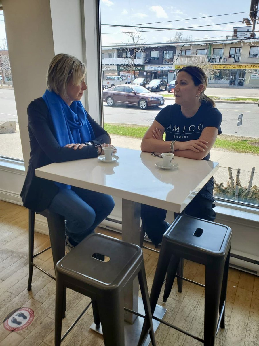 Stopped by Amico Bakery in Eglinton-Lawrence for a great chat with Antonia about family, community, and the heart of an Italian bakery—fresh bread, strong espresso, and even stronger connections. 🇮🇹🇨🇦💙
