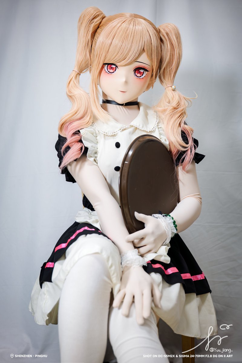 那个… 托盘已经准备好了… 我在这里等您吩咐哦~(´∇｀)

📸：<a href="/Amingcat11/">🄰🄼闻歆</a>
#kigurumi #着ぐるみ #喜多川海夢 #その着せ替え人形は恋をする