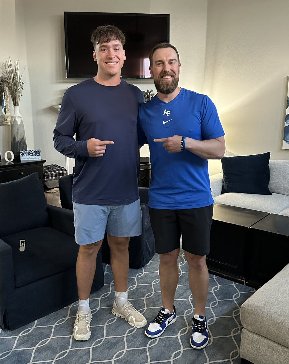 Trott O’Neal 5 ⭐️ (@trottoneal) on Twitter photo Huge thank you to <a href="/coachskene3/">Brett Skene</a> for the awesome visit at home tonight! Greatly appreciate you taking the time to eat dinner with my family and I! Very excited about all that <a href="/AF_Football/">Air Force Football</a> has to offer for my future! The #BoltBrotherhood is truly one of a kind!
<a href="/donnieyantis/">Donnie Yantis</a> Huge thank you to <a href="/coachskene3/">Brett Skene</a> for the awesome visit at home tonight! Greatly appreciate you taking the time to eat dinner with my family and I! Very excited about all that <a href="/AF_Football/">Air Force Football</a> has to offer for my future! The #BoltBrotherhood is truly one of a kind!
<a href="/donnieyantis/">Donnie Yantis</a>
