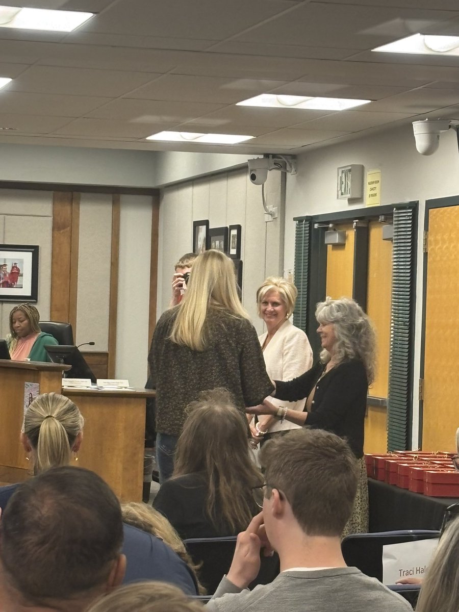 ErieElementary (@erieexcellence) on Twitter photo Our wonderful Ann Apple was celebrated at the school board meeting tonight for her 25 years of service to SVVSD. We are so lucky to have her at Erie Elementary. #StVrainStorm <a href="/DPerfettiDeany/">Dina Perfetti-Deany</a> <a href="/SVVSDsupt/">Jackie Kapushion, Ed.D.</a> Our wonderful Ann Apple was celebrated at the school board meeting tonight for her 25 years of service to SVVSD. We are so lucky to have her at Erie Elementary. #StVrainStorm <a href="/DPerfettiDeany/">Dina Perfetti-Deany</a> <a href="/SVVSDsupt/">Jackie Kapushion, Ed.D.</a>