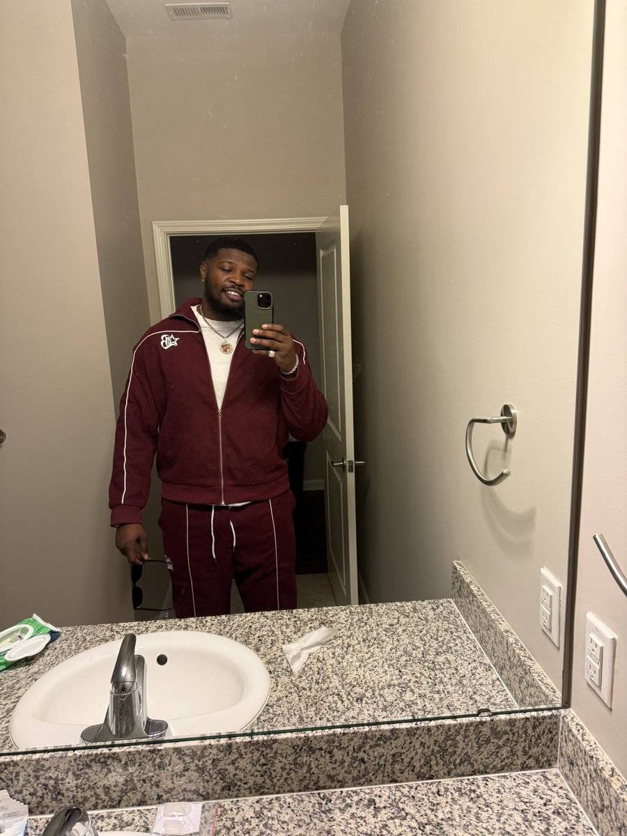 Raymond Johnson III tweet media
