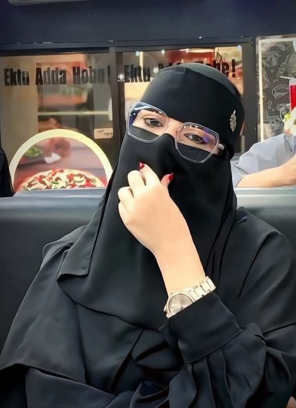 ভাবতেই অবাক লাগে আমিও একদিন কারো বউ হবো 🙈😜