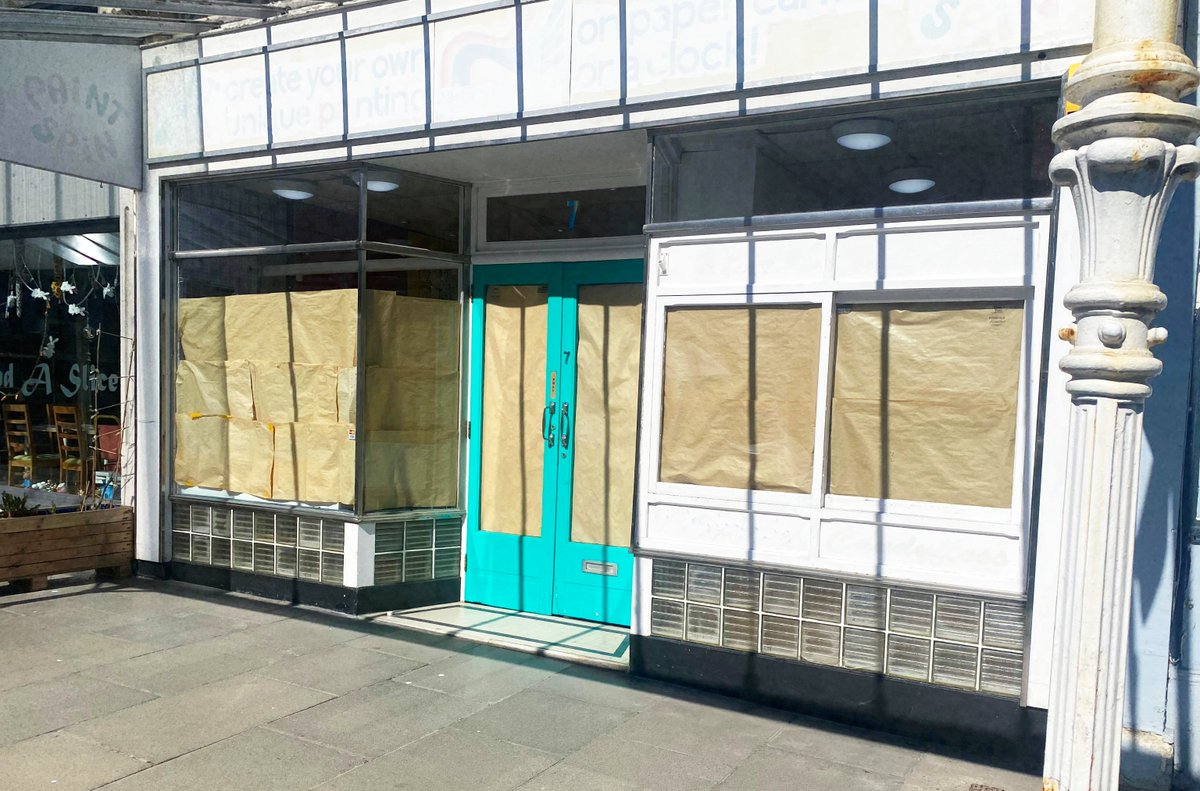 Freehold shop offering around 600 sq ft of retail space plus rear stock room circa 150 sq ft and staff cloakroom.

EPC TBC | CTax N/A | Freehold

📍Ilfracombe 💷 Guide Price £55,000

📞 01271 347888 

🌐 ow.ly/8kvw50VG6Qu

#WebbersEstateAgents