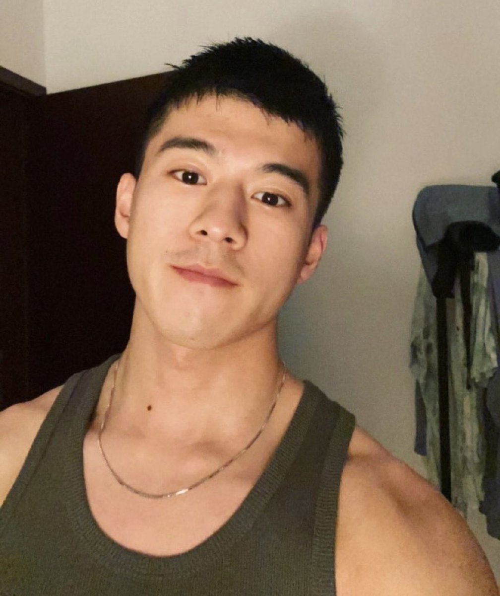 親嘴可以 但是談戀愛會不會太曖昧了