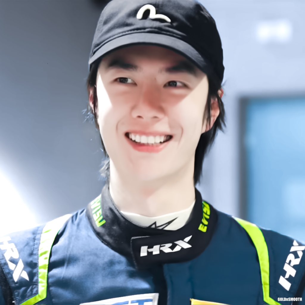 GOLDnSMOOTH (@85tutufa1) on Twitter photo 