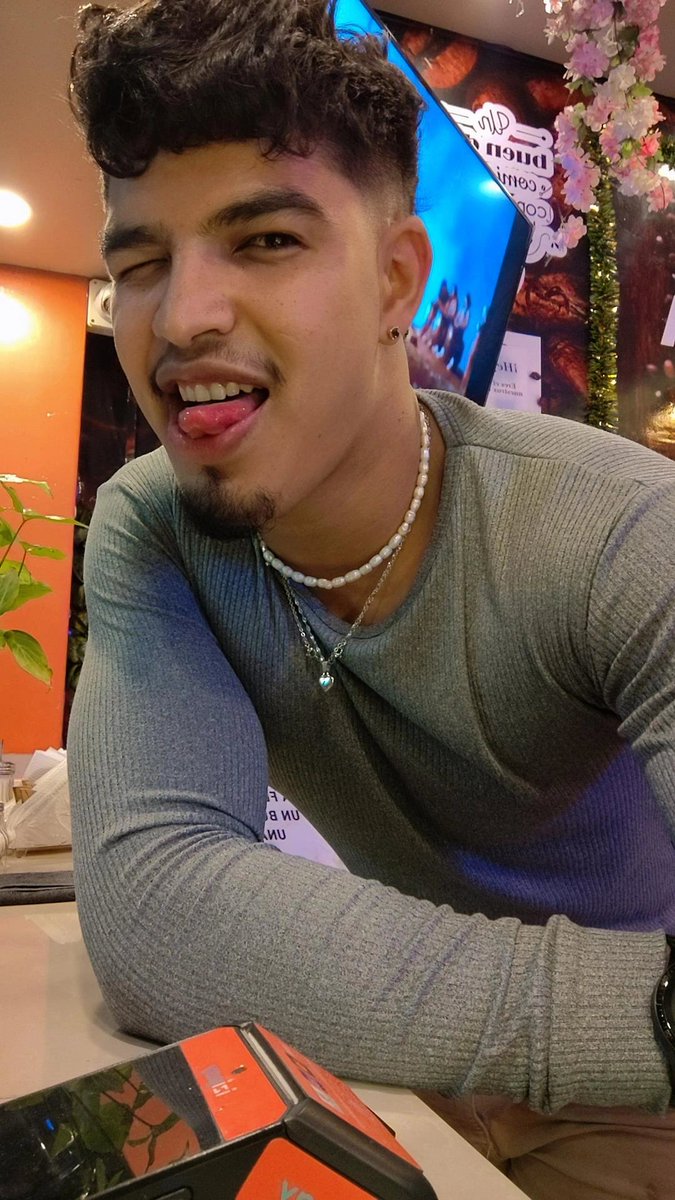 RODRIGUEZ ANNEL tweet media