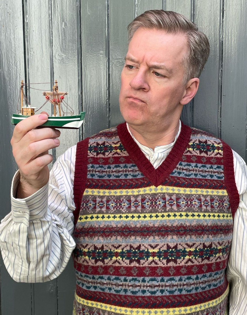 ‘Dogger, Fisher, German Bight’: Charlie Connelly brings the shipping forecast vividly to life in his hilarious and moving celebration of an iconic cultural institution.
ATTENTION ALL SHIPPING - A Celebration of the Shipping Forecast with Charlie Connelly
Fri 9 May, 7.30pm!