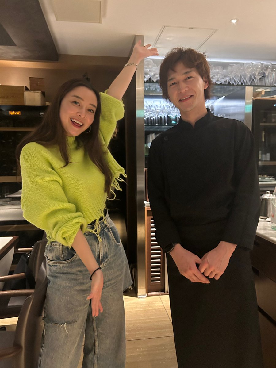 hyde様 #hyde おすすめの
🇦🇹オーストリア🇦🇹料理のお店
【EWIG（エーヴィック）@外苑前】
#EWIG

圧倒的に美味しい
ヘルシーでさっぱりなフルコース
見た目が美しすぎる
ワインがコスパ良く美味
シェフがとにかくイケメン

最高でした！また行きます！