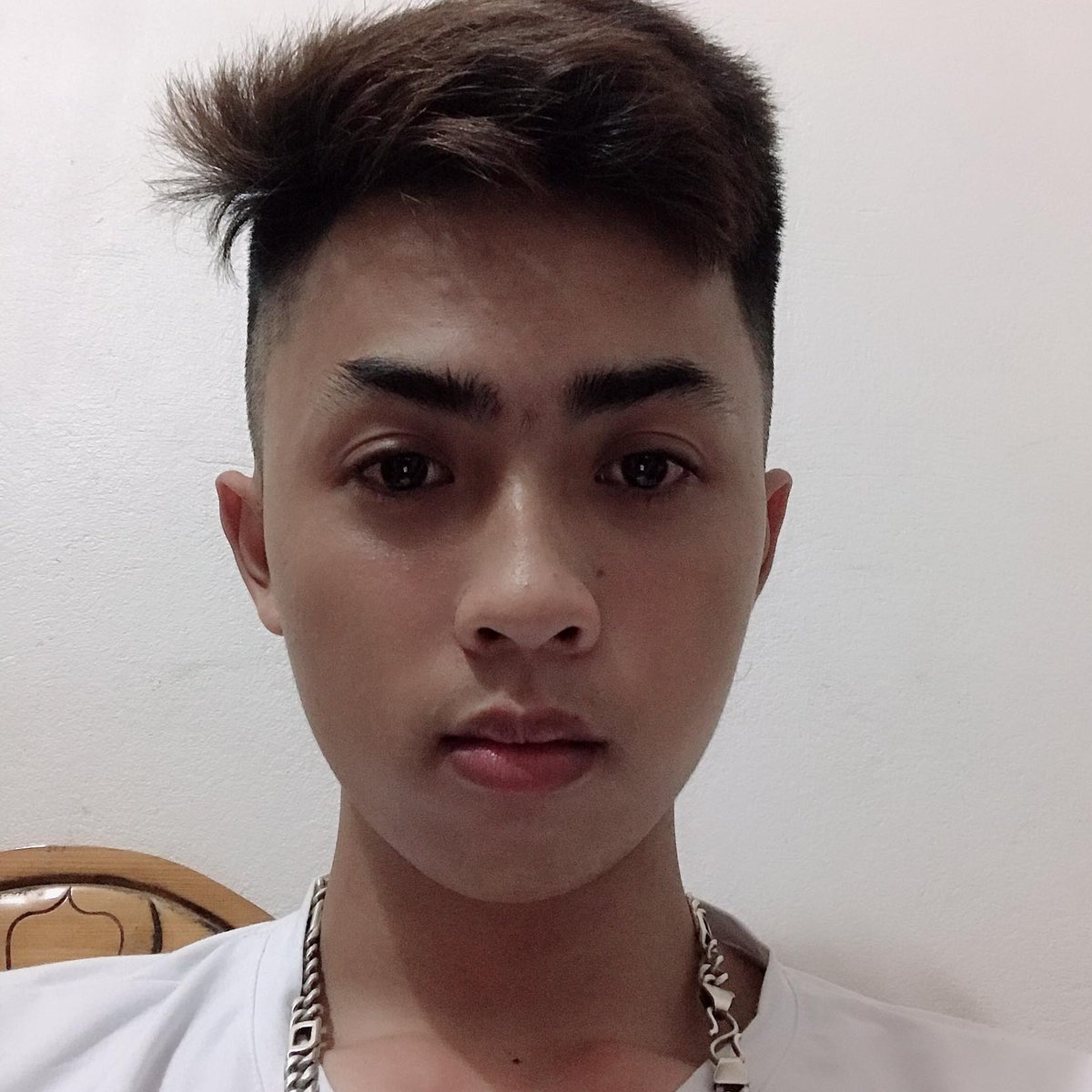 hungcaothanhdo1's tweet photo. Tin tức thời sự đôi khi giống như một cơn bão, không thể đoán được khi nào mới tan. https://t.co/jIcvdzaSPc