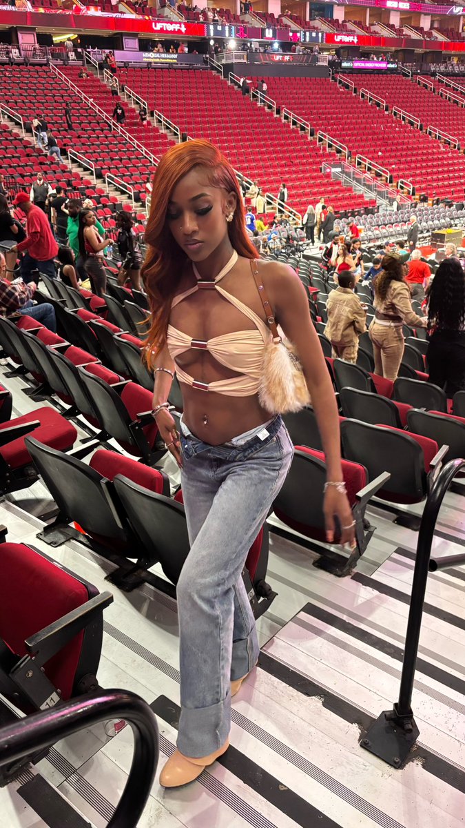 AVY.A🤍 tweet media