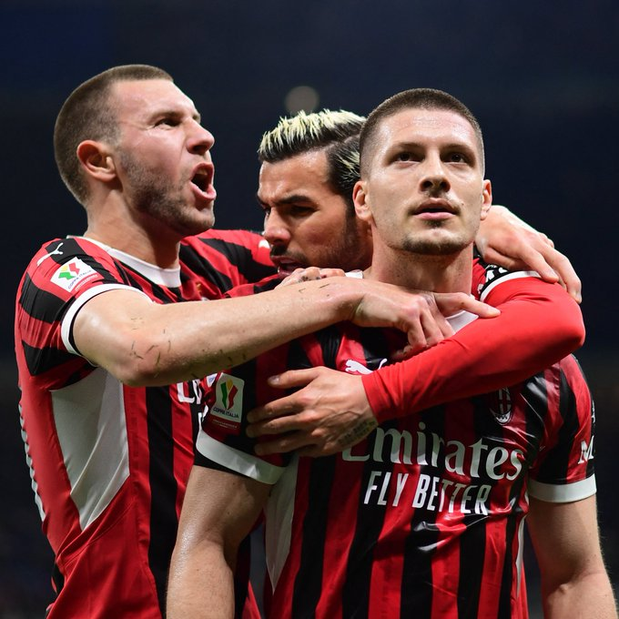 MS | Inter 0-3 Milan

⚽️ 36' Jovic
⚽️ 49' Jovic
⚽️ 85' Reijnders

Toplam skorda 4-1 öne geçen Milan, İtalya Kupası'nda finale yükseldi.