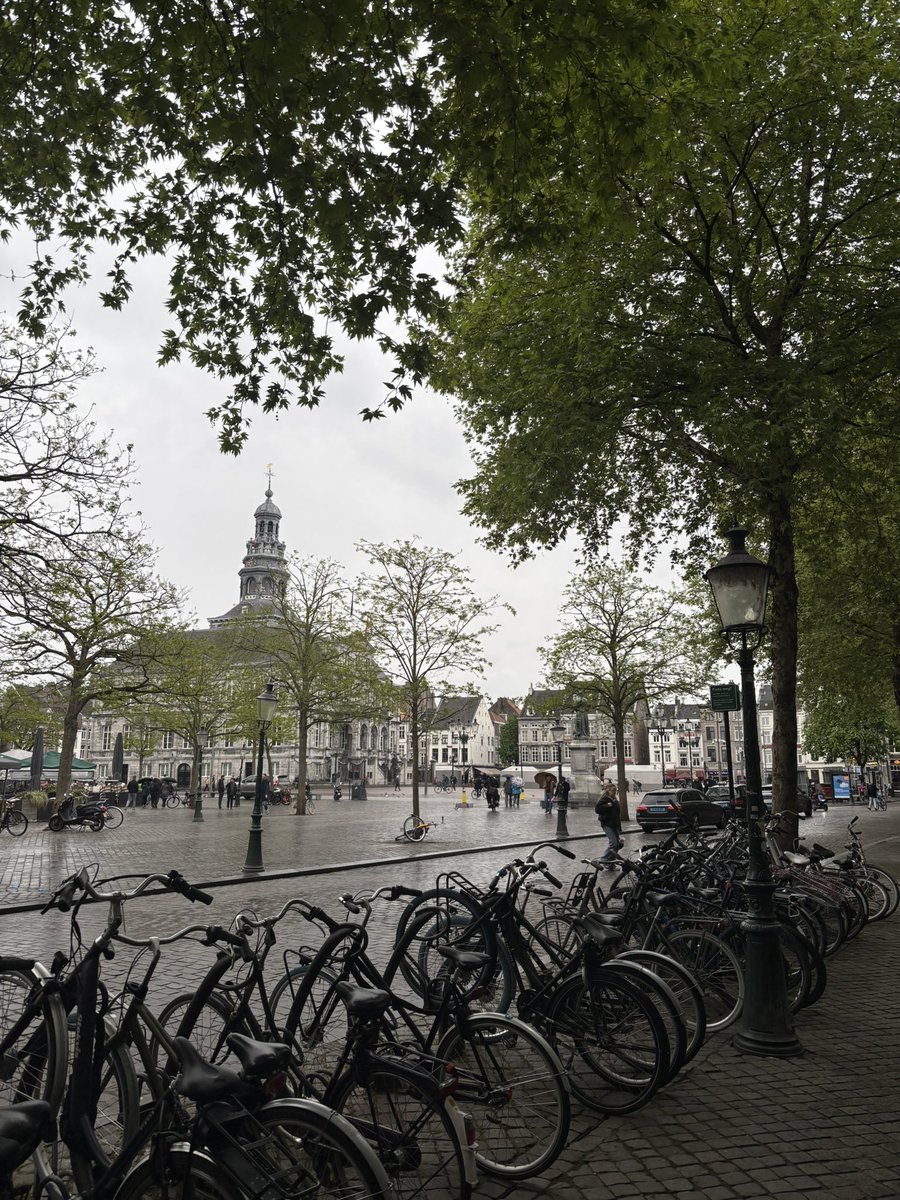 Tim Köhler (@timothykohler) on Twitter photo Very grateful to be in beautiful Maastricht🇳🇱 today to present some work at <a href="/UNUMERIT/">United Nations University - MERIT</a>. Thanks for having me!
If you’re interested in attending in-person or online: go.unu.edu/9zq7Q Very grateful to be in beautiful Maastricht🇳🇱 today to present some work at <a href="/UNUMERIT/">United Nations University - MERIT</a>. Thanks for having me!
If you’re interested in attending in-person or online: go.unu.edu/9zq7Q