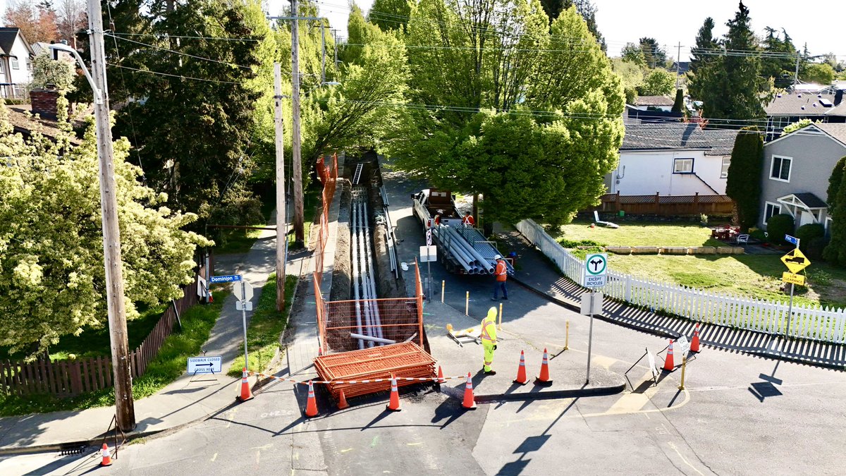 Nice view of the work today on Pine St that’s part of the Victoria to Esquimalt Cable Replacement Project. #YYJ

I’ll be issuing a community construction report tomorrow.