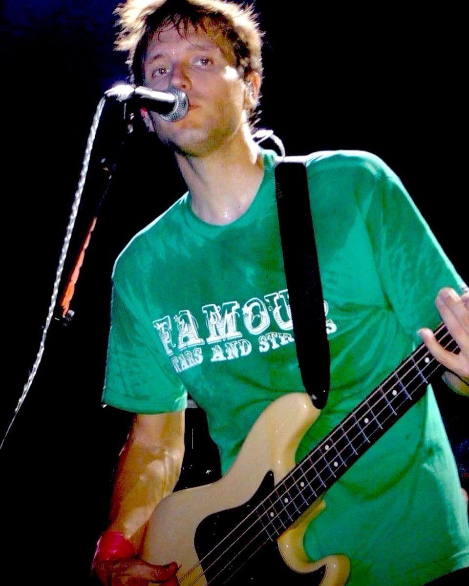 semihourly mark hoppus tweet media