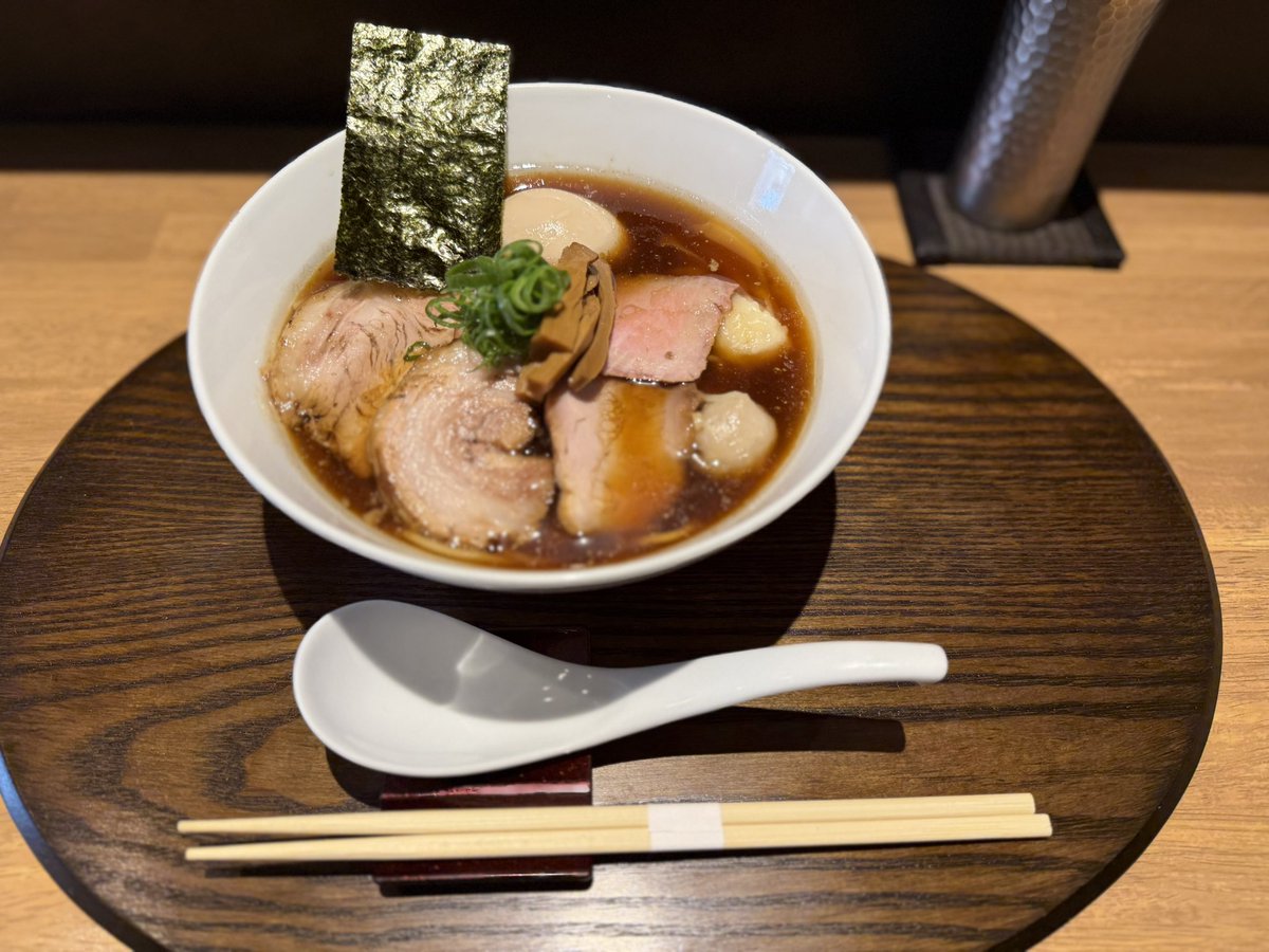 らぁ麺や嶋さん
旨すぎる…あぁ…