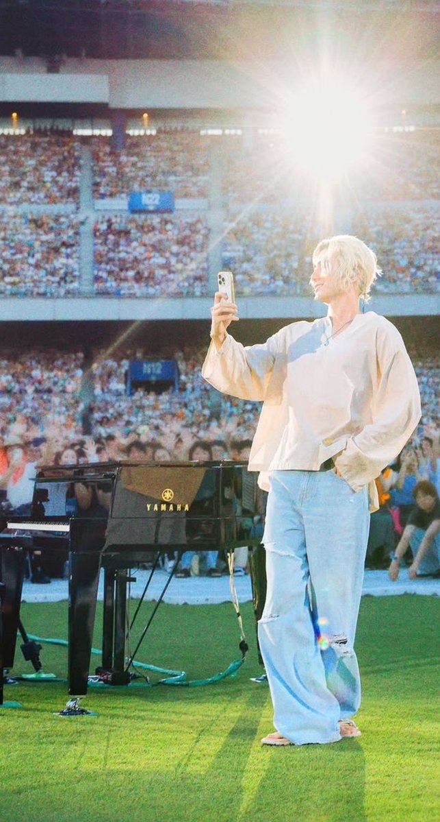 藤井風さんの日産スタジアムBD二枚組 藤井風さんの日産スタジアムBD二枚組 藤井風】 日産スタジアム