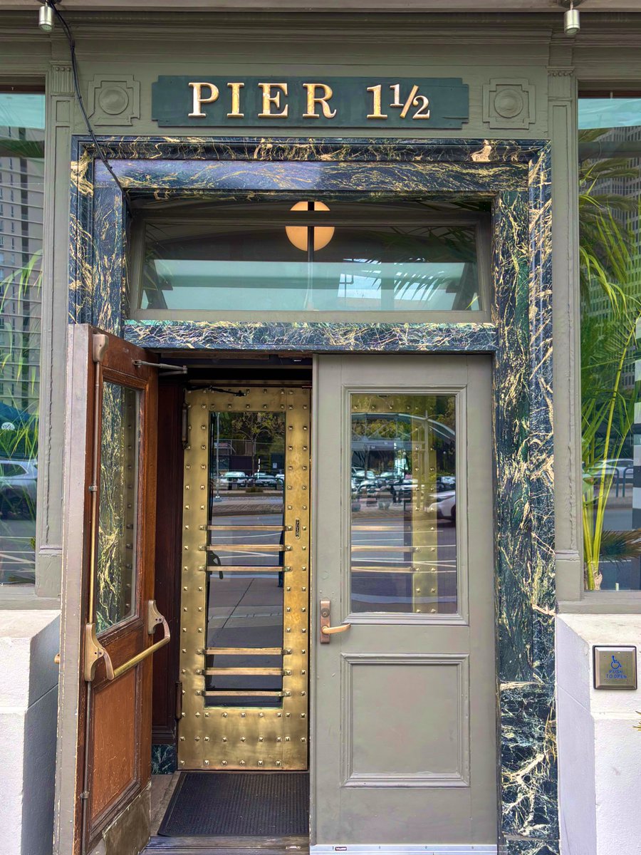 wsabdallah8's tweet photo. Details are required to make a place feel walkable https://t.co/7cisuYXqa1