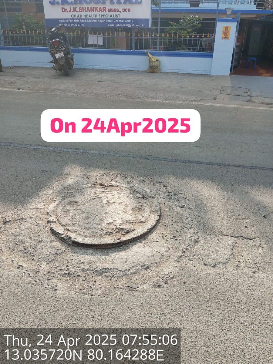 BalajiGopalanCH's tweet image. ZO11, WD151 #Porur 
Lakshmi Nagar, 40 Feet road.

The #CMWSSB Manhole frame nearly broke in 40 days, and the edges are higher than the road now. Will the BT patch not be used in place of the concrete frame? @CHN_Metro_Water
@Chief_Secy_TN
 
#PoorDesign #PoorQuality #Safety