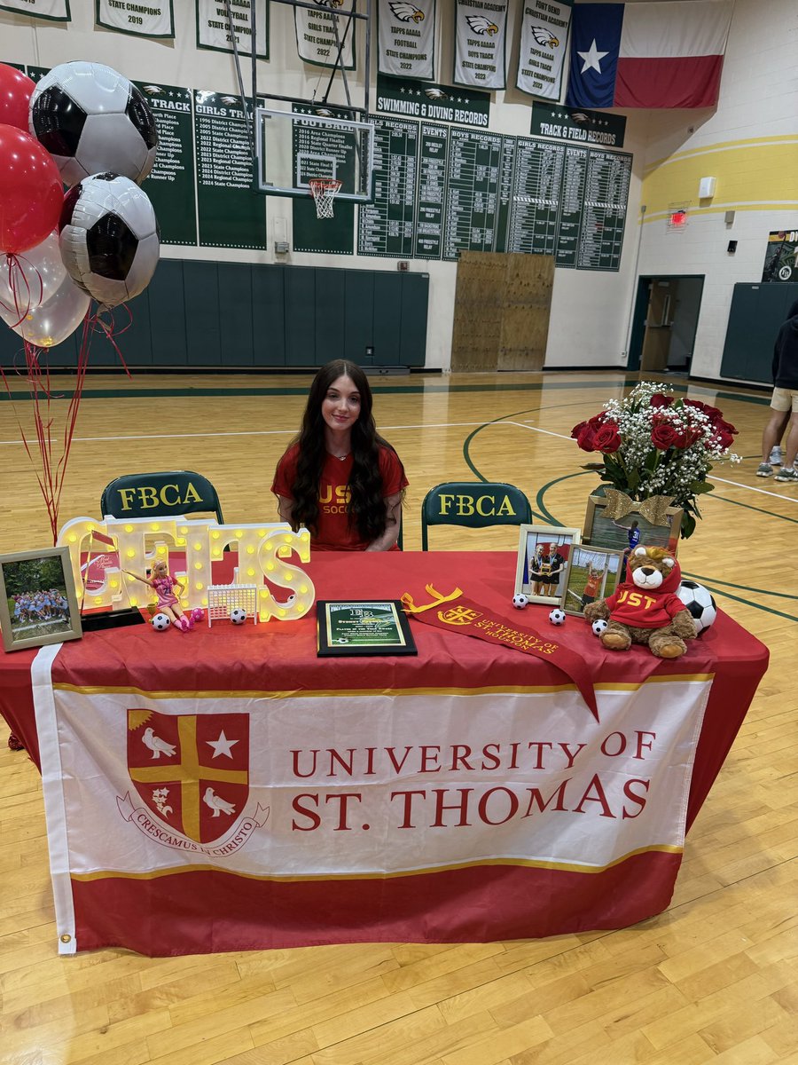 Sydney Ferguson (@sydsoccer2007) on Twitter photo Signing day today!! Can’t wait to start playing this fall at UST! 🐾🐾
<a href="/USTWSoccer/">UST Women's Soccer</a>
<a href="/USTAthletics/">UST Athletics</a>
<a href="/FBCAathletics/">Fort Bend Christian Academy Athletics</a>
<a href="/FBEagles/">Fort Bend Christian Academy</a>
<a href="/TakiStewart_/">Taki Stewart 🇯🇲</a>
<a href="/CoachGusMota/">Gustavo Mota</a>
<a href="/txbcfc/">steve williams</a>
<a href="/ahfcsoccer/">Albion Hurricanes FC</a> Signing day today!! Can’t wait to start playing this fall at UST! 🐾🐾
<a href="/USTWSoccer/">UST Women's Soccer</a>
<a href="/USTAthletics/">UST Athletics</a>
<a href="/FBCAathletics/">Fort Bend Christian Academy Athletics</a>
<a href="/FBEagles/">Fort Bend Christian Academy</a>
<a href="/TakiStewart_/">Taki Stewart 🇯🇲</a>
<a href="/CoachGusMota/">Gustavo Mota</a>
<a href="/txbcfc/">steve williams</a>
<a href="/ahfcsoccer/">Albion Hurricanes FC</a>