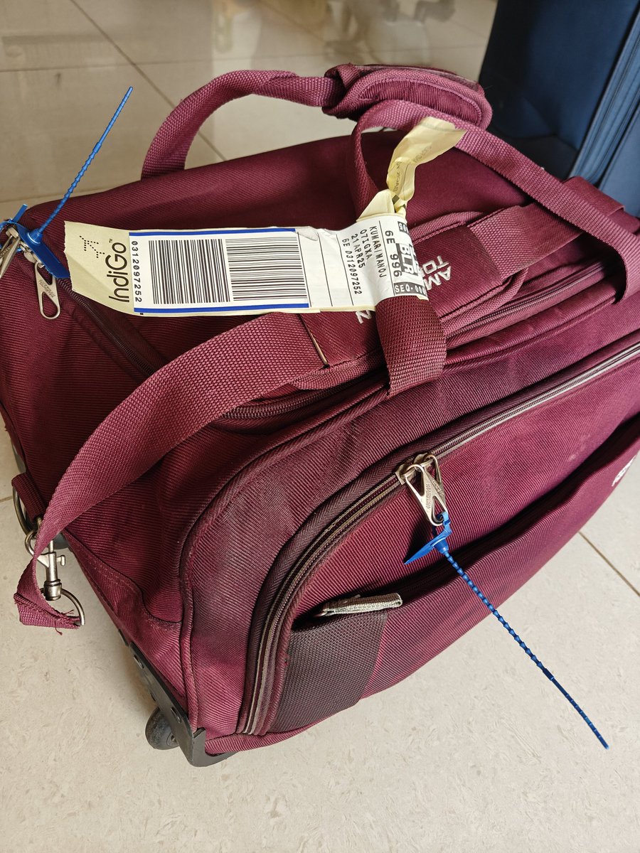 poddar87322's tweet photo. @IndiGo6E @jagograhakjago @BLRAirport my luggage got spoiled by someone's pickle oil. Plz look into it. This is not acceptable.  Extremely bad experience with @IndiGo6E and its staffs handling the concern. https://t.co/kE4bTZxAJc