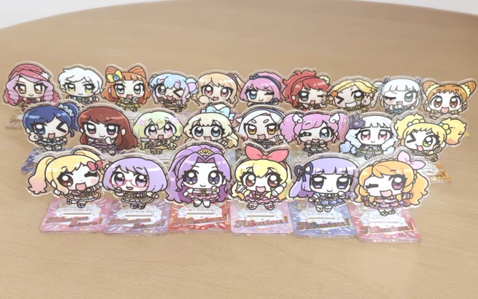 アイカツ!シリーズのグッズサンプルをいただきました飾って嬉しー・眺めてたまんない・使って笑顔止まんない、かわいスギな出来となっておりますお店で見かけたら是非だ#あにゃカツ 
