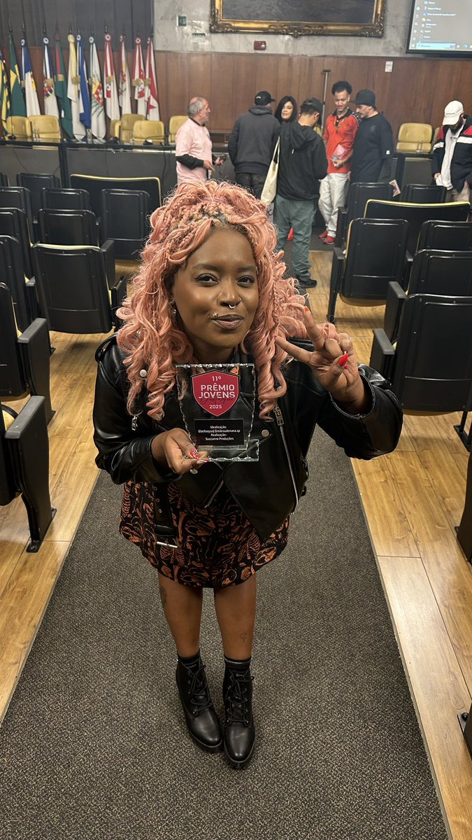 Thaís Hern ✨ #SHOCKVISUAL tweet media