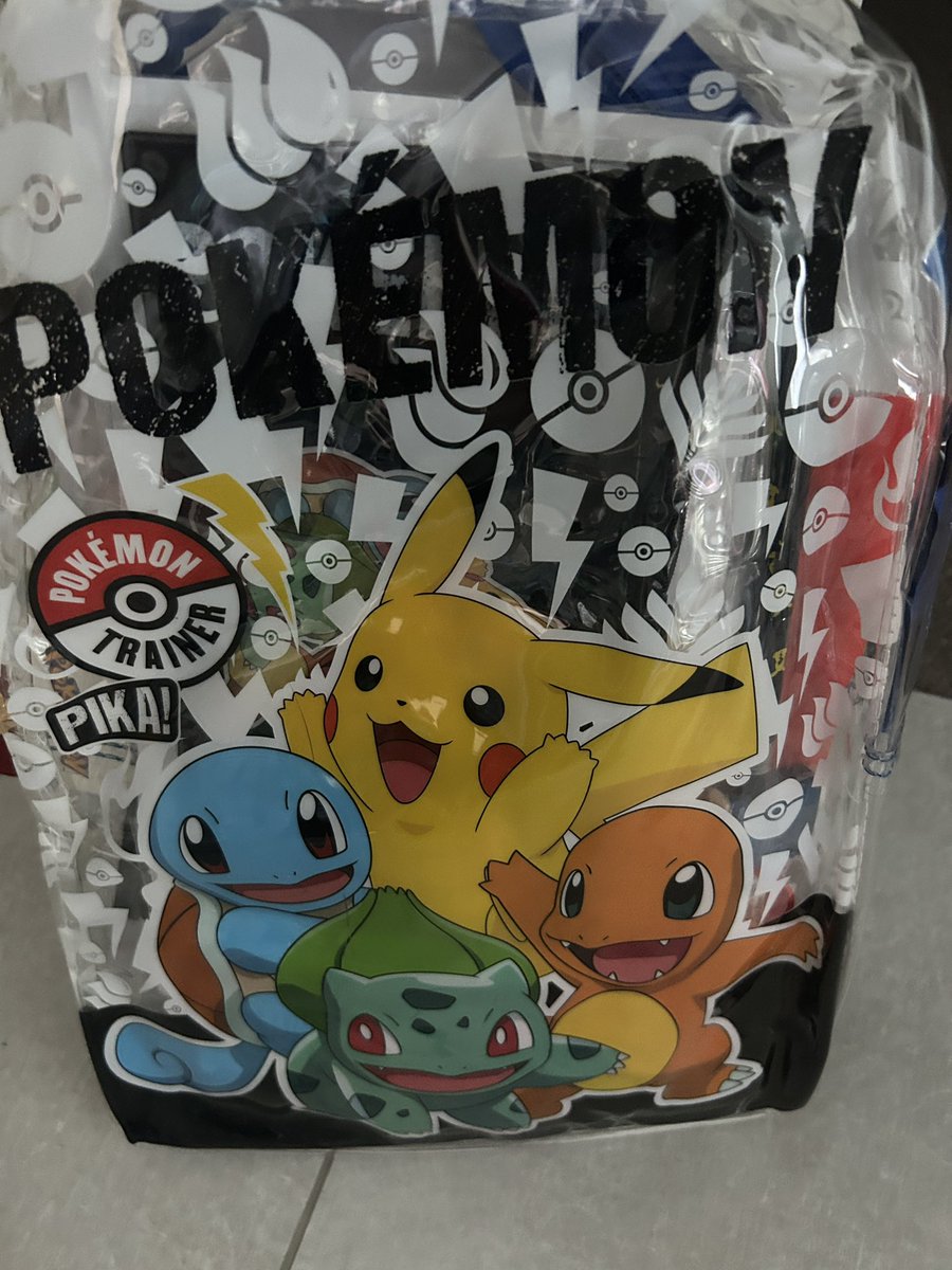 chaospixie6667's tweet photo. Omg I brought myself a show bag from online #showbag #pokemon
It’s so cute #cute https://t.co/C2YZZBVafP