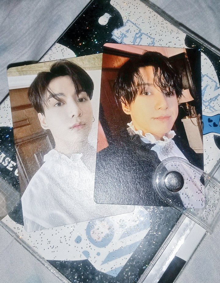 wts lfb ph

   📷 jungkook me, mysefl photofolio rpc 
🎀jk sakristan - 250
      jk vampire - 430
☁️ mint condition 
☁️ payo prio
☁️ read carrds first in my bio

🏷️jungkook me, myself pc jungkook saristan jungkook vampire