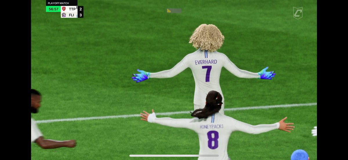 PEverhard7's tweet photo. Esta noche #UCLFinal #Erect https://t.co/gE4gSjgkpH