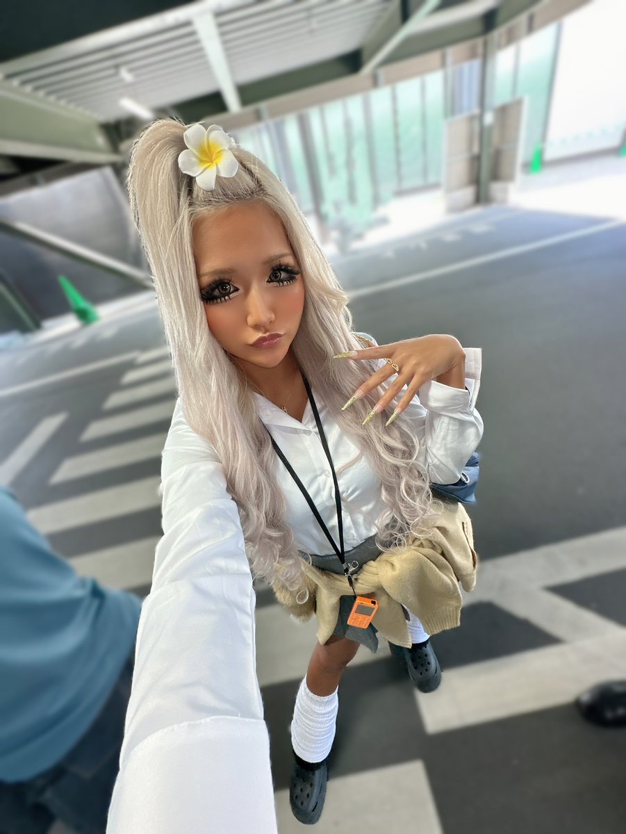 今日はいつもよりギャルマシマシで〜🌺✌🏾

#pr #ヴェルデ堺