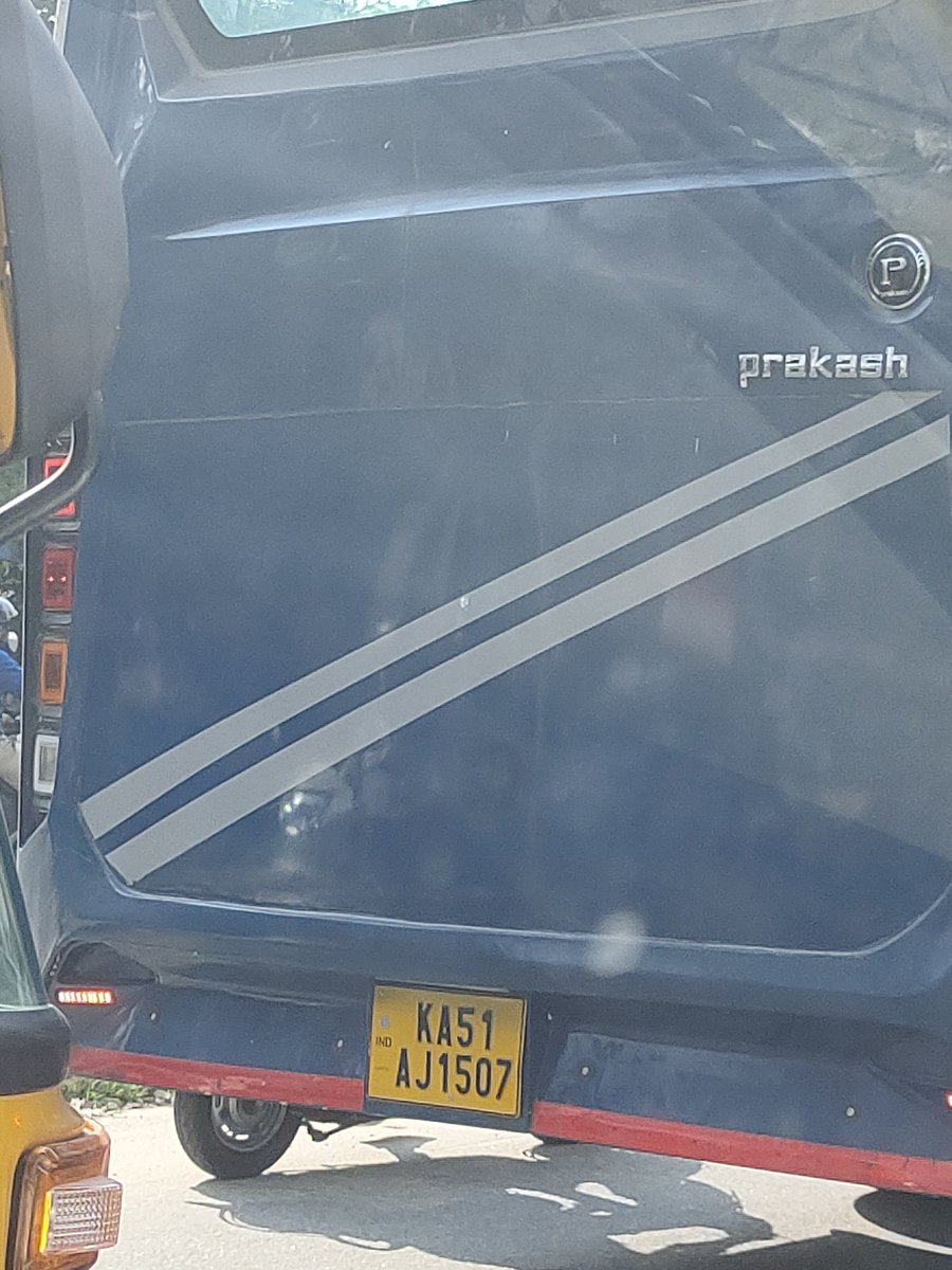 bharath_r_gowda's tweet image. #rashdrive #bangaloretraffic #honking #accodents @blrcitytraffic Rash drive by Infant's bus at outer ring road near Bagmane Tech park today at 08 52 AM. Need an action as this kind of driving end up in accidents.