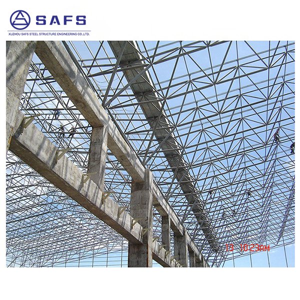 framespace2's tweet photo. The 💥 mesh frame structure breaks the space limitation! Easily navigating the mega-span roof, unleashing open space and reinventing the architectural imagination! # Architectural wonders #Mega-span #buildingdesign  #warehouse https://t.co/ZofL4iAT2S