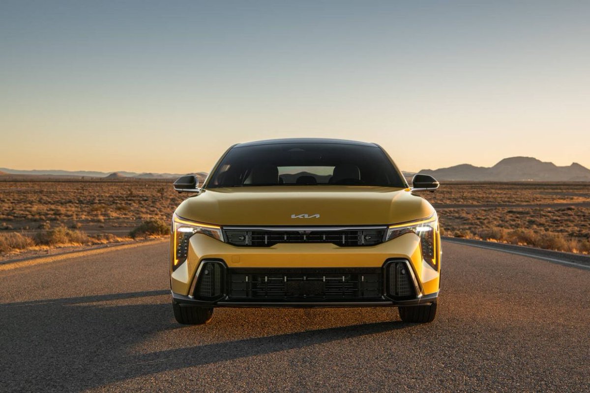 AutosMemoLira's tweet photo. Hoy es jueves de #AutosRPM en @PublimetroMX y en mi columna les comparto mis conclusiones luego de mi reciente visita al Auto Show de Nueva York. #MemoLira
https://t.co/zJ4pxJ1VSz https://t.co/xuZUpUJUBZ