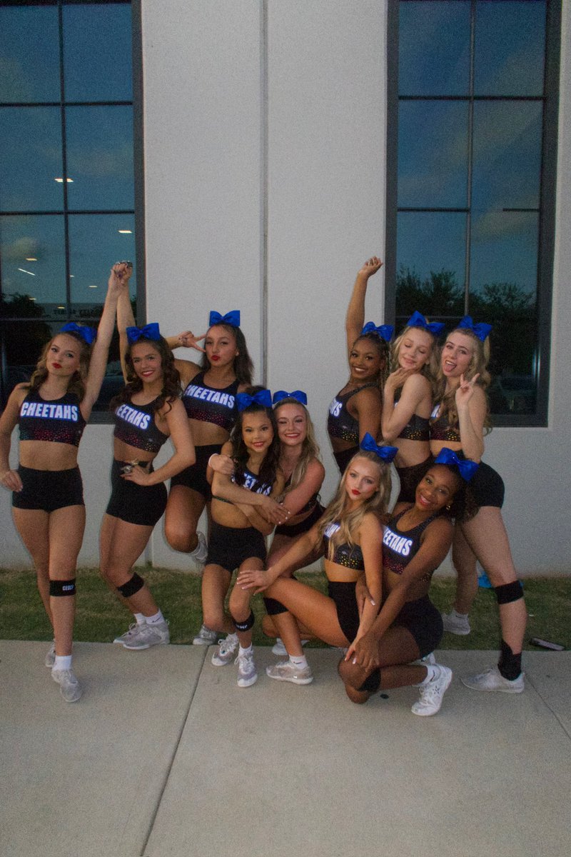 oh how i’m going to miss these girls😖😖