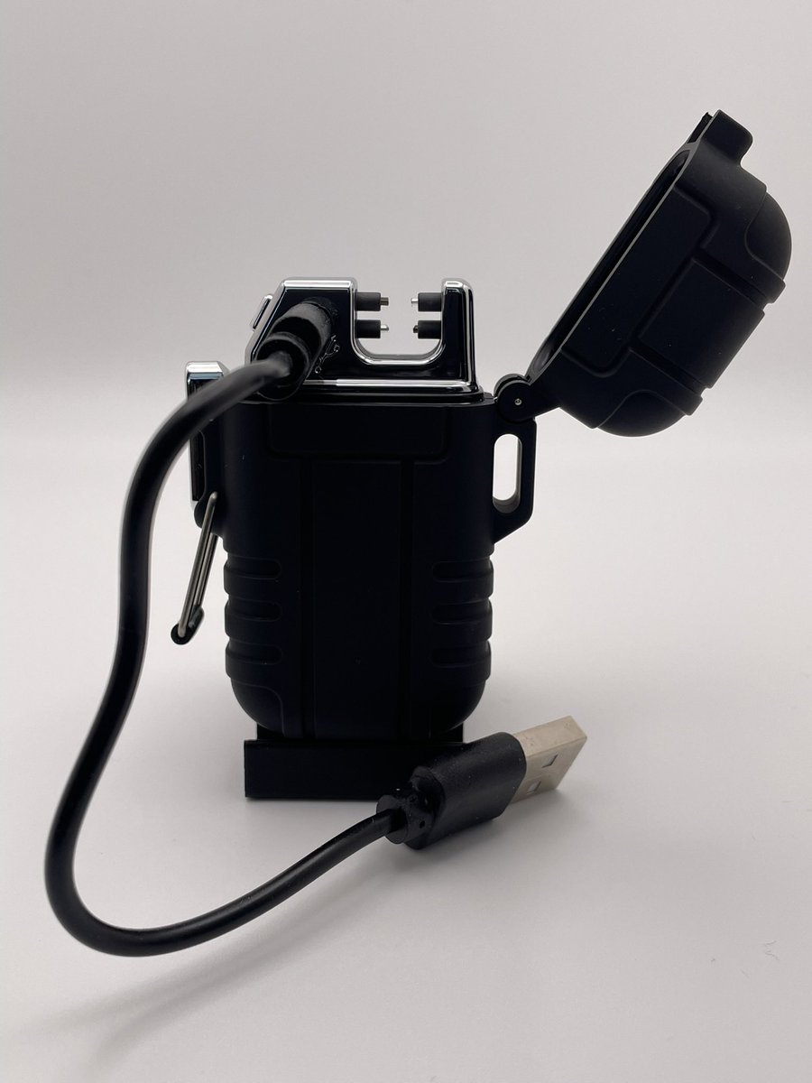 stealthprohq's tweet image. Our hottest selling item (also literally our hottest item 🔥) is BACK IN STOCK! We just received a brand new shipment of the S.T.E.A.L.T.H. Pro HQ Windproof/Waterproof/Rechargeable Plasma Dual Arc Lighter (stealthprohq.com/product/arc-li…)! Grab yours now before they’re gone again! 🇺🇸