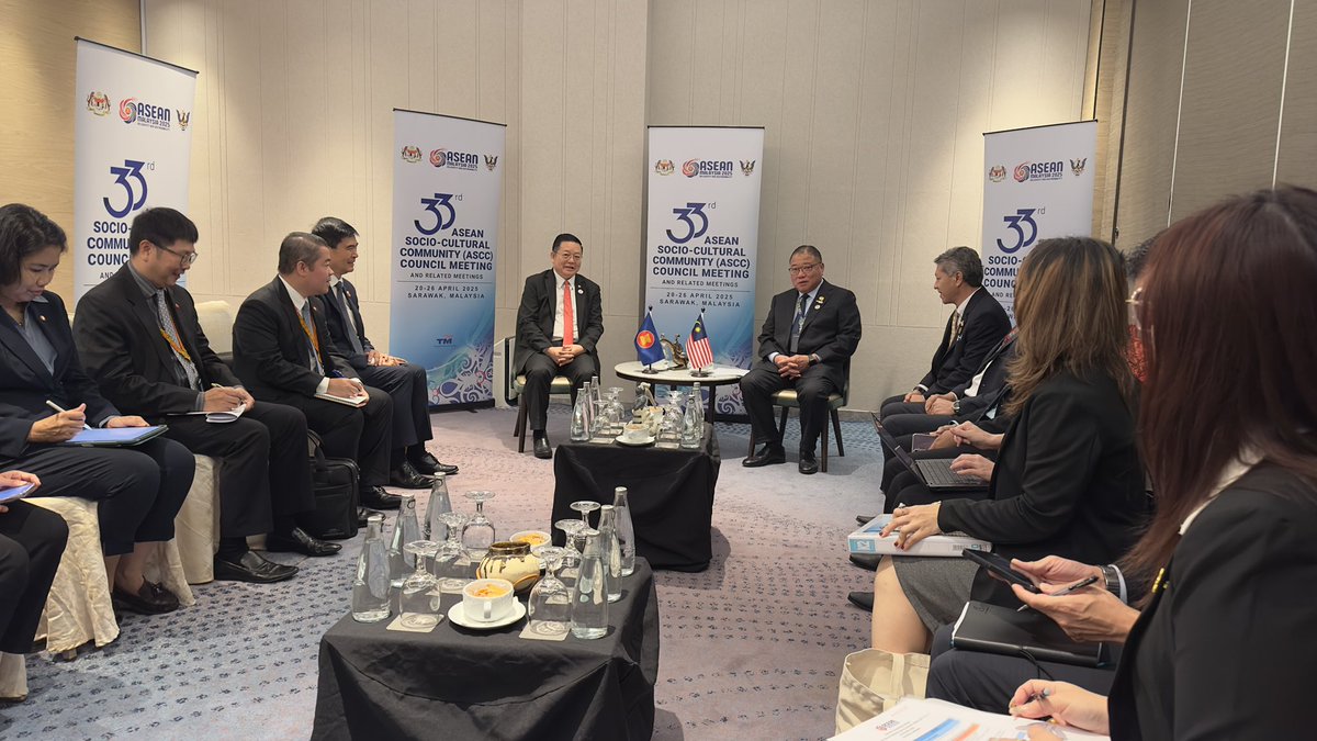 ASEAN tweet picture