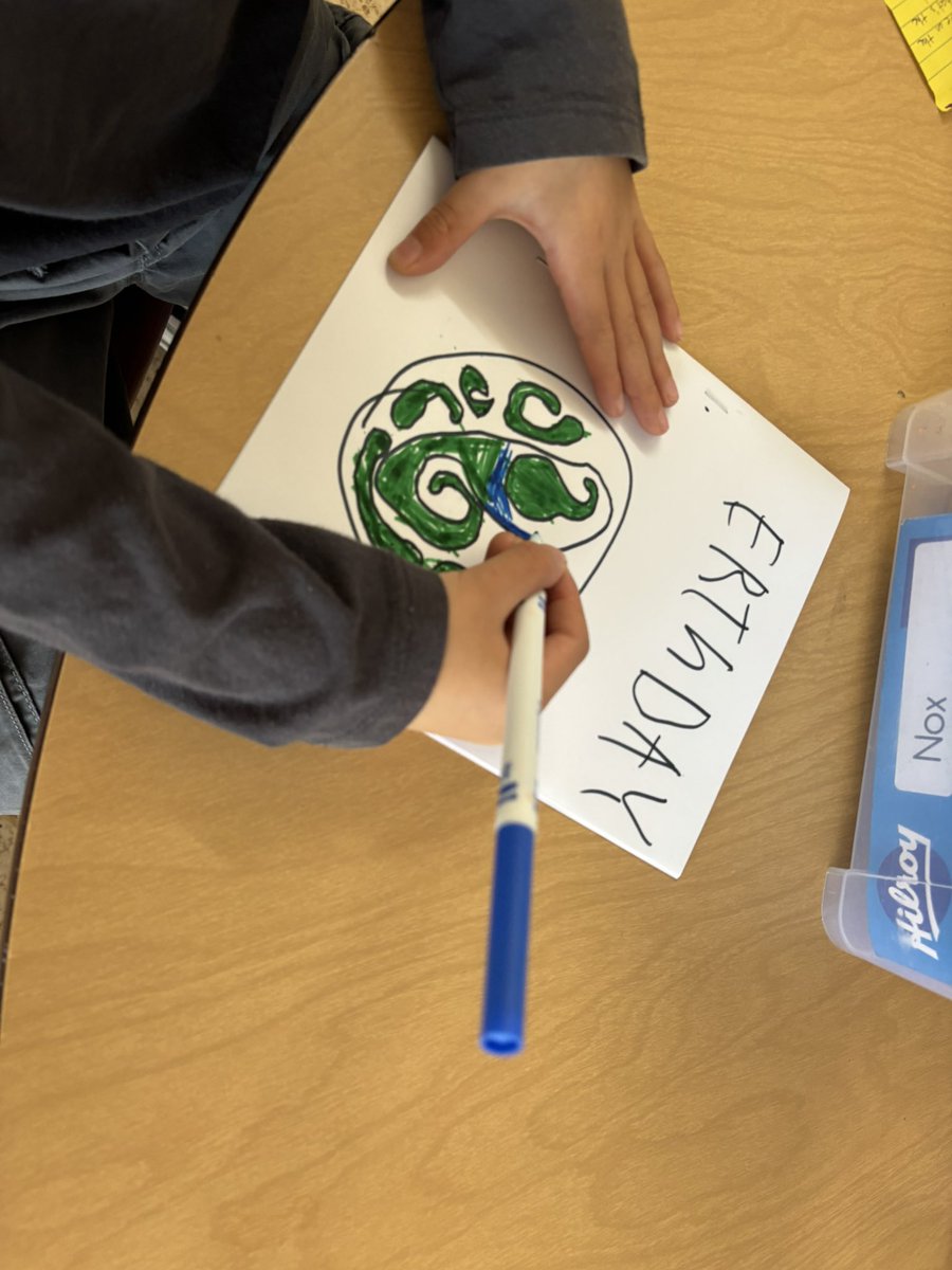 BrentwoodParkSD41 (@brentwoodsd41) on Twitter photo Kindergarten students in Div. 25 were engrossed in their bookmaking today. They enthusiastically shared their stories too. ❤️<a href="/burnabyschools/">Burnaby Schools</a> Kindergarten students in Div. 25 were engrossed in their bookmaking today. They enthusiastically shared their stories too. ❤️<a href="/burnabyschools/">Burnaby Schools</a>