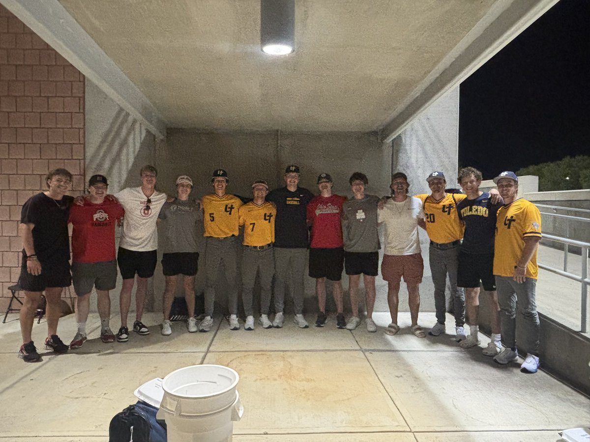 Orange Baseball (@oobaseball) on Twitter photo ICCUbuntu : We are us because you are you.
This right here!!!! The reason for our program. Guys like this. Everyone out in full force to support our 5 <a href="/ToledoBaseball/">Toledo Baseball</a> guys.
4 - โ21s
7 - โ23s
One โ27s
One Tennis Guyโฆ.youโre in!
We roll together as one!
#OrangeBaseball | #ICCU ICCUbuntu : We are us because you are you.
This right here!!!! The reason for our program. Guys like this. Everyone out in full force to support our 5 <a href="/ToledoBaseball/">Toledo Baseball</a> guys.
4 - โ21s
7 - โ23s
One โ27s
One Tennis Guyโฆ.youโre in!
We roll together as one!
#OrangeBaseball | #ICCU