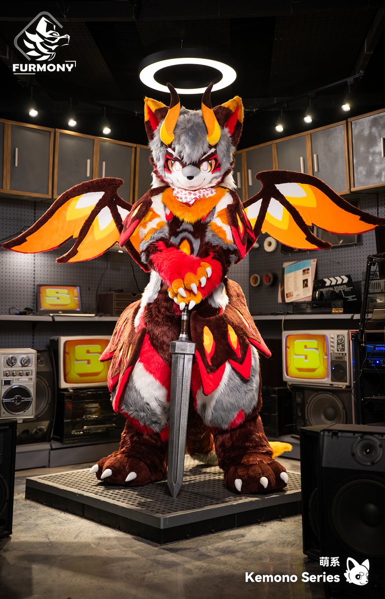 furmony's tweet image. 「New Commission Finished」

"Hell's fires won't extinguish Heaven's glory. When I rise again, I'll sing that false god to eternal sleep." 

Thanks for the trust from 路西法   

#furmony #furry #fursuit #鸿萌造物