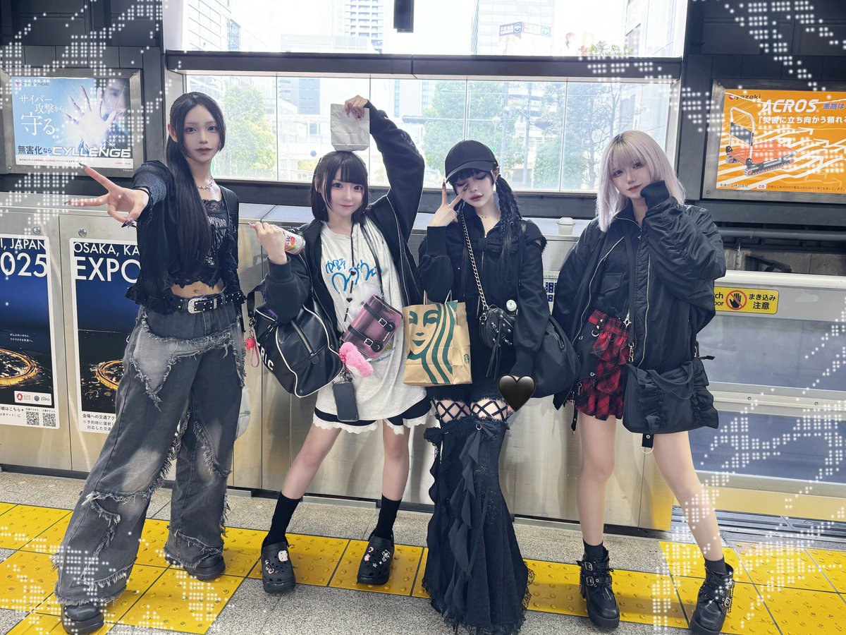 名古屋へ向かうよ~ 🦇💨 HEROINES SPRING 楽しみましょう✝︎† #アダムス 名古屋へ向かうよ~ 🦇💨 HEROINES SPRING 楽しみましょう✝︎† #アダムス