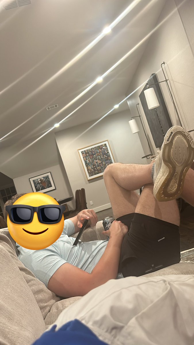 IHitThrees24's tweet photo. @blackqueenkilla Too bad your chopped as fuck https://t.co/zJFkOqh6ST