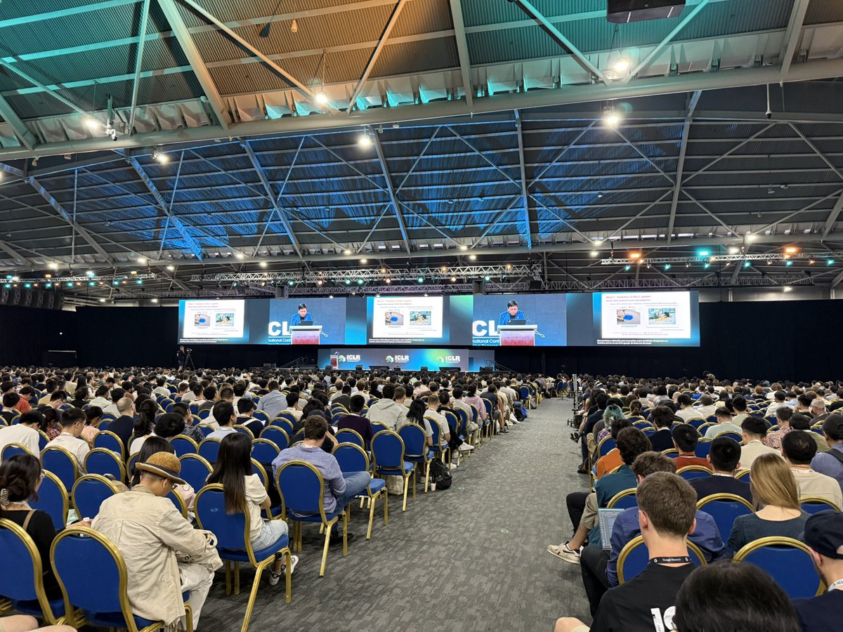 AlexanderWu0's tweet photo. Giving an oral on AFlow at #ICLR2025 (25th afternoon). Come watch! https://t.co/Y7ohrOtK0v